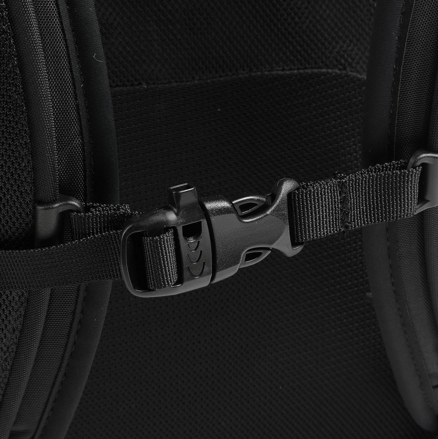 Osprey Quasar 26 - Black