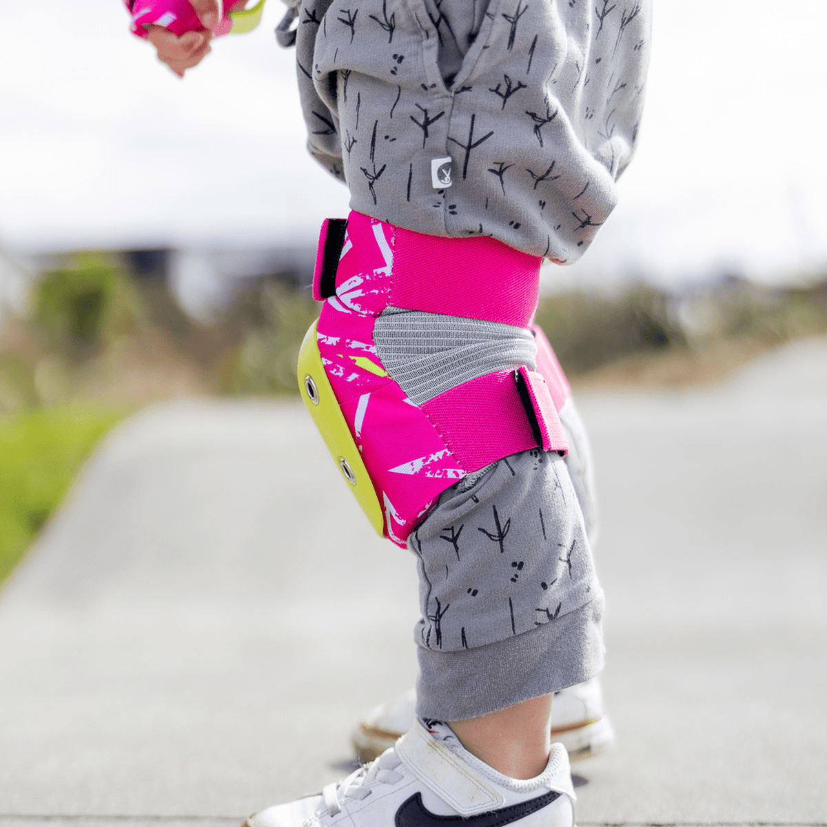 Bumpkit Pink Lifestyle (1)