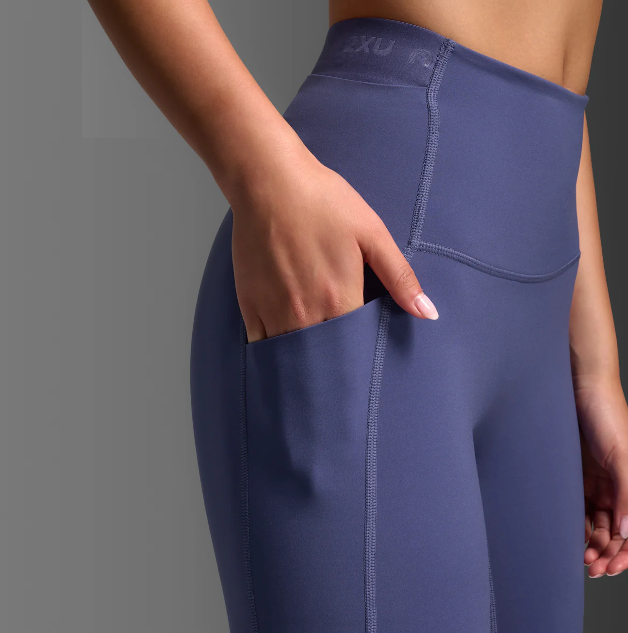 2XU Womens Form Stash Hi-Rise Compression Tights with Pockets