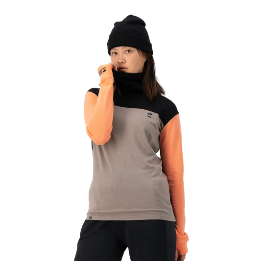 Mons Royale Womens Yotei High Neck LS Logo Punch / Cinder / Black