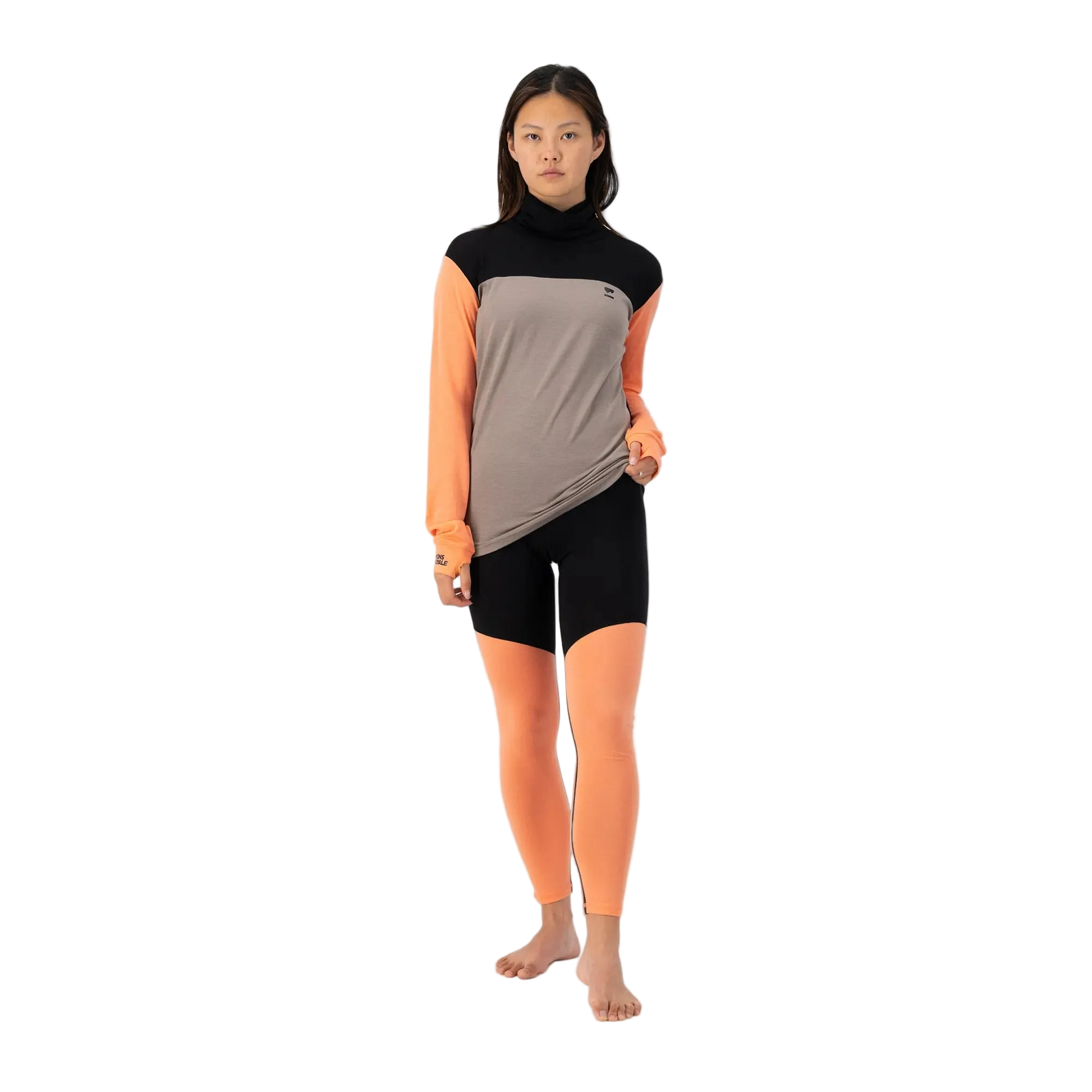 Mons Royale Womens Yotei High Neck LS Logo Punch / Cinder / Black
