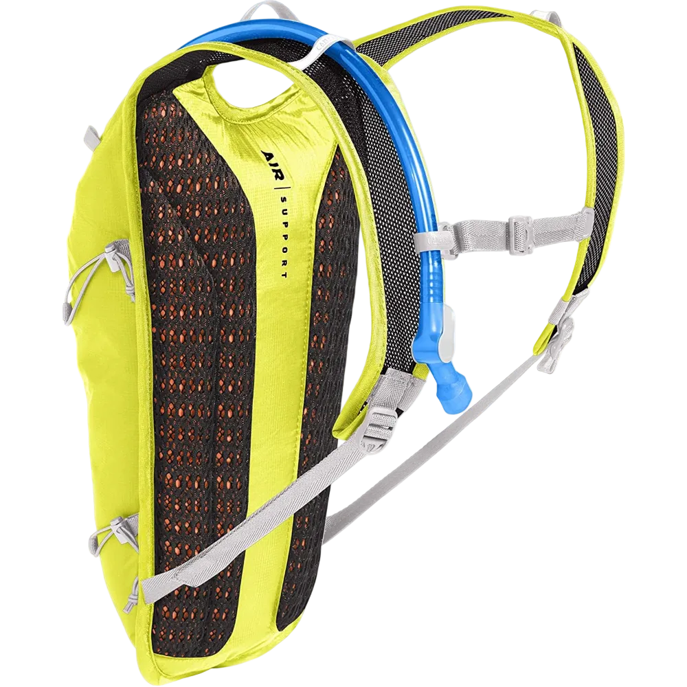 CamelBak Classic Light Hydration Pack